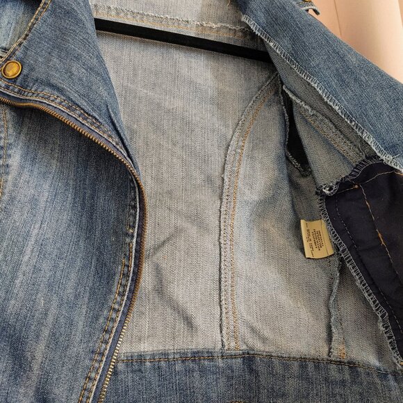 XS Jean Jacket!  Excellent Condition! - Picture 7 of 12